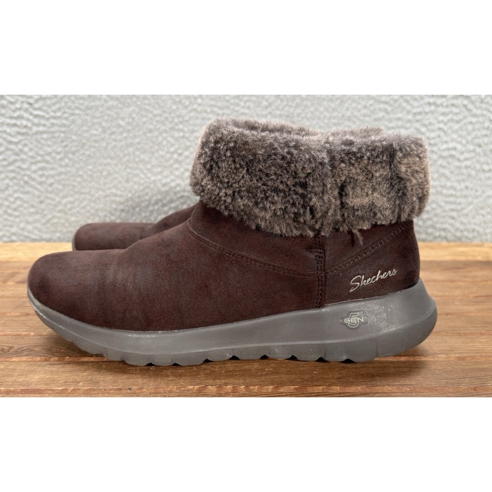 Skechers Boots Womens 9 Brown On The Go Joy Savvy Winter Ankle Bootie Faux Fur